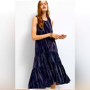 Anthropologie - Addison Tiered Velvet Midi Dress